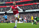 "Manchester City" sniegā pārspēj "Fulham", "Arsenal" sagrauj "Blackburn" ar 7:1