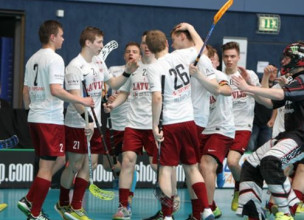 Latvijas U-19 izlase izglābjas no zaudējuma pret Dāniju