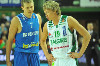 Kuzminsks no "Žalgira" pārcelsies uz "Unicaja" Kuzminsks no "Žalgira" pārcelsies uz "Unicaja"