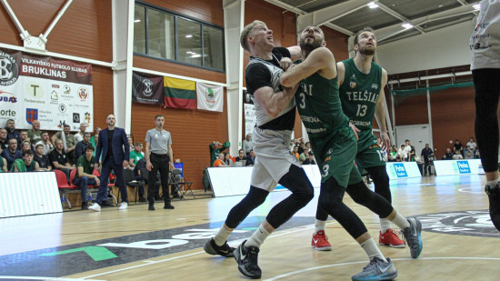 Latviešu treneru panākumi: Buškevicam Lietuvas otrās spēcīgākās līgas tituls, Bagatskim 20-8 Rumānijā