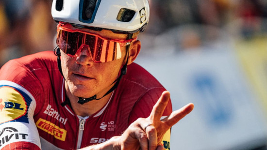 Skujiņš un Neilands piedalīsies gada centrālajā šosejas riteņbraukšanas notikumā – "Tour de France"