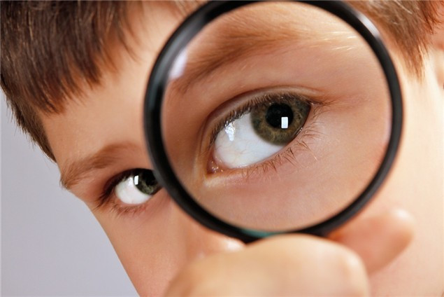 Padomi vecākiem: bērnu redzes veselība – svarīgi reaģēt laikā