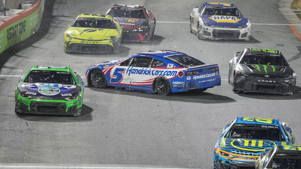 https://i4.tiesraides.lv/1200x0s/pictures/2026-02-05/b3f3_nascar.jpg