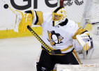 "Penguins" vārtsargam Desmitam traumas dēļ sezona beigusies