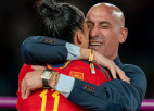 Ermoso apsūdz Spānijas Futbola federāciju manipulēšanā ar izlases futbolistēm