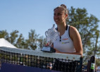 "Laimīgā zaudētāja" Sorrivesa izcīna Klīvlendas "WTA 250" čempiones titulu