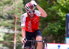 Errada uzvar "Vuelta a Espana" posmā, līderpozīciju saglabājot Kasam