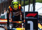 Noriss vēl vairākus gadus turpinās startēt "McLaren" komandā