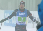 Norvēģu biatlonistus Oberhofā arī stafetē piemeklē savdabīgs misēklis