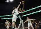 Porziņģis nespēlē, "Celtics" viegli tiek galā ar Vembanjamu un "Spurs"