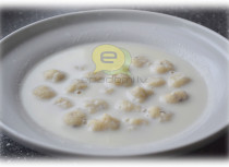 Fotorecepte: Piena zupa ar biezpiena klimpām soli pa solim