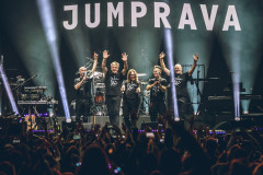 Foto: Pilnā Arēnā Rīga aizvadīts izcils JUMPRAVAS koncerts