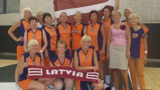 Startē 12. PČ "Maxibasketbolā", Latvijas izlases tiek pie pirmajām uzvarām