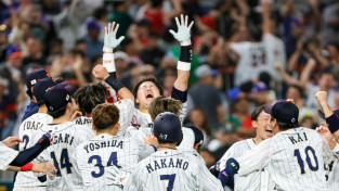 Beisbola klasikas finālā tiksies ASV un Japāna