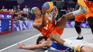 Olimpiskā čempione Nīderlande triumfē arī 3x3 Pasaules kausā