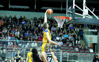 Foto: BK "Ventspils" pārliecinoši uzvar un finālsērijā panāk 1:1