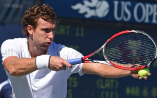 Video: Gulbis pirms "Malaysian Open" iesildās ar pavārmākslas sacensībām