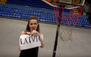 Video: Ukraiņu grupa velta dziesmu basketbola izlases spēlei ar Latviju