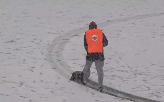 Video: Futbola spēles TV komentētājs pārsteidz ar Raiņa dzejas deklamēšanu