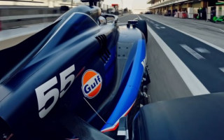 Video: Sainsa pirmais aplis pie "Williams" formulas stūres