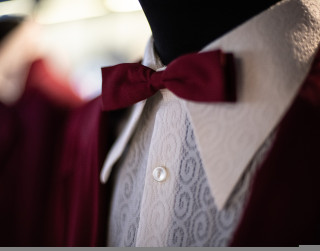 Aicina uz izstādi par krimplēna apģērbu – pasaules modes atblāzmu padomju garderobē