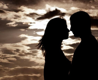Pētnieki: "romantiskā mīlestība ir atkarība!"