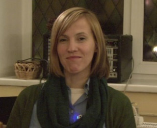 Video: Dziesminiece Anete Kozlovska- Dievs pāri visam. Videointervija