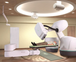 Ar robotu Cyberknife®  turpmāk iespējams ārstēt audzējus iekšējos orgānos bez ķirurģiskas iejaukšanās