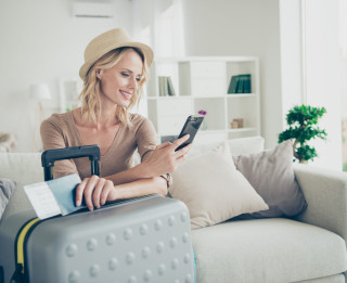 Cik patiesībā maksā mobilais internets ārzemēs un kā eSIM palīdz ietaupīt?