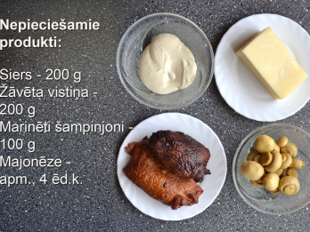 Fotorecepte: Siera salāti ar žāvētu vistu soli pa solim