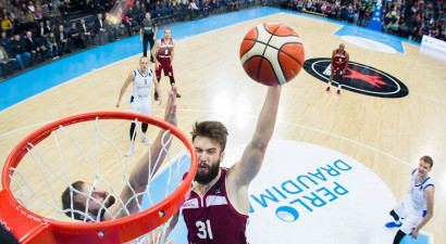 Peiners izcilā formā, Štālbergam triumfs "EuroBasket" mājvietā