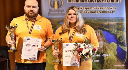Jaunajiem Latvijas čempioniem 64 lauciņu dambretē pirmie tituli