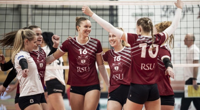Divi Rīgas klubi sāks dalīt Latvijas čempionāta zeltu volejbolā dāmām
