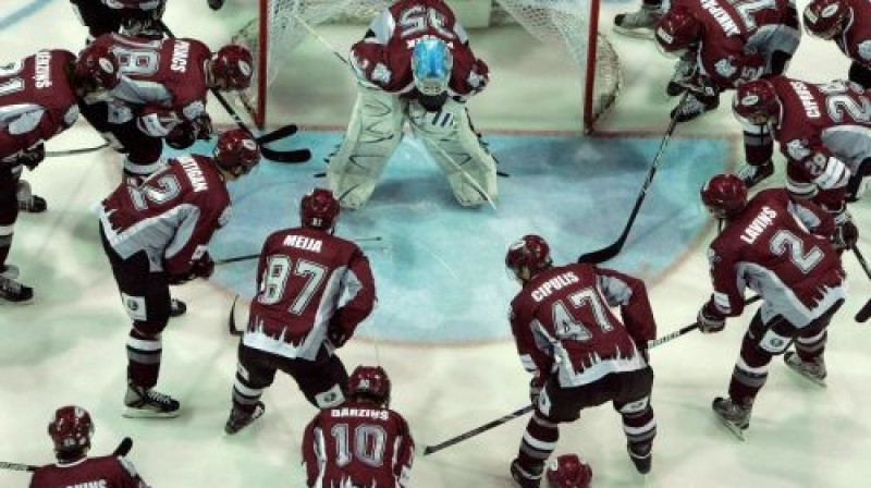 Rīgas "Dinamo" hokejisti
Foto: Romāns Kokšarovs, Sporta Avīe, f64