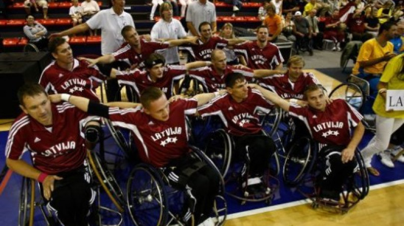 Latvijas ratiņbasketbola izlase
Foto: Romualds Vambuts, eSports.lv