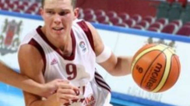Latvijas čempions Dairis Bertāns jūlijā Eiropas U-20 jauniešu čempionāta spēlēs vidēji savāca 16,3 punktus
Foto: Aldis Neimanis/FIBA Europe