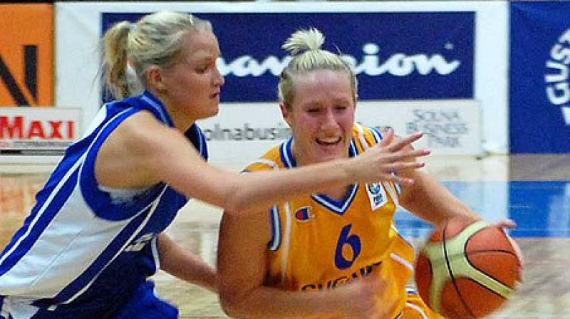 Zviedrijas dāmu izlase līdz šim B divīzijā spēlējusi vispārliecinošāk.
Foto: fibaeurope.com