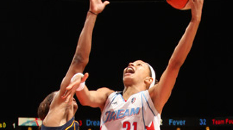 #21 Jennifer Lacy
Foto: WNBA