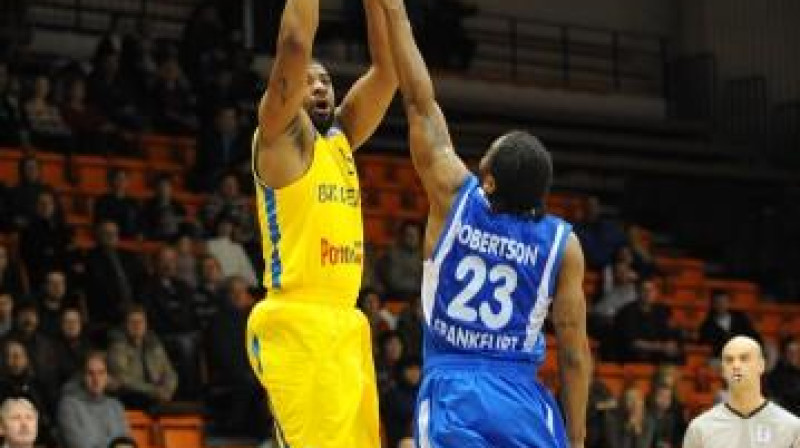 Rašads Andersons pret Kvantesu Robertsonu
Foto: bkventspils.lv