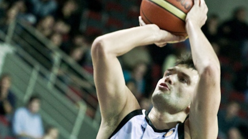 Kristaps Janičenoks - BBL regulārā turnīra precīzākais soda metienu izpildītājs. Foto: vefriga.com