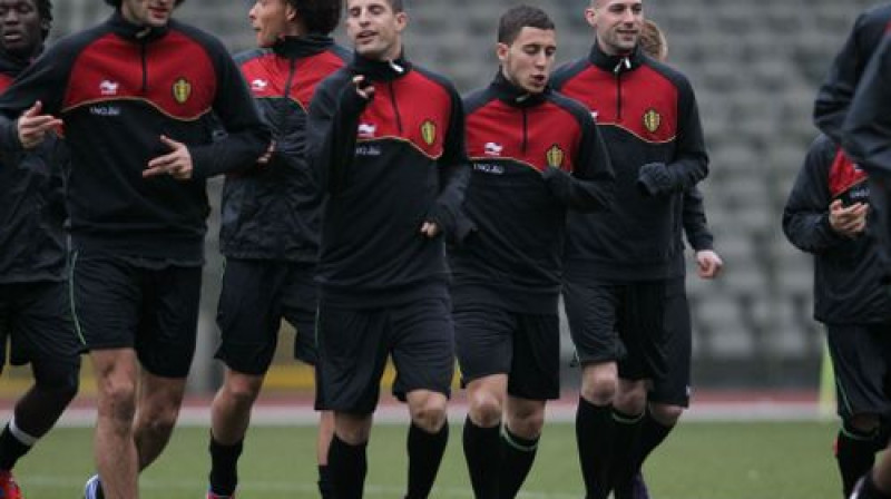 Beļģijas izlase pirmsspēles treniņā
Foto: AFP/Scanpix