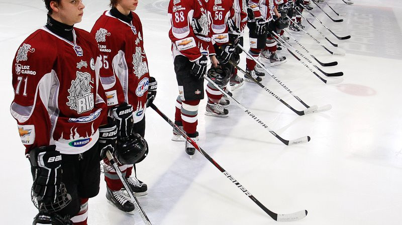 HK Rīga ierinda. foto: HK Rīga oficiālais profils facebook.com lapā