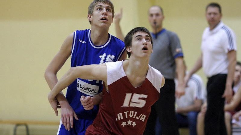 Centra spēlētājs Gustavs Treimanis Baltijas jūras kausa izcīņā Tallinā
Foto: Basket.ee