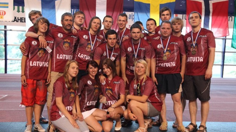 Latvijas izlases sastāvs 2011. gada pasaules čempionātā
Foto: Latvijas galda hokeja federācija