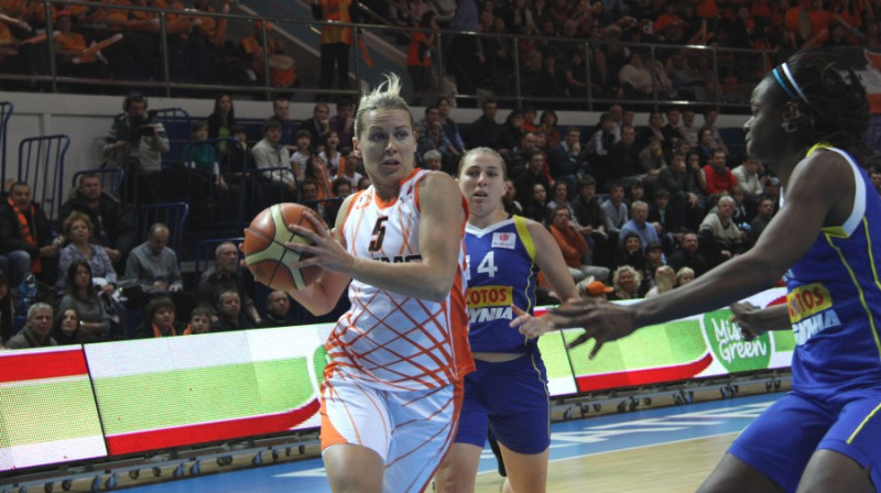 Anete Jēkabsone-Žogota
Foto: basket.ugmk.com