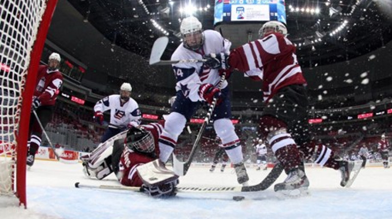 U18 izlasei nācās atzīt arī ASV komandas pārākumu
Foto: Matthew Murnaghan/HHOF-IIHF Image