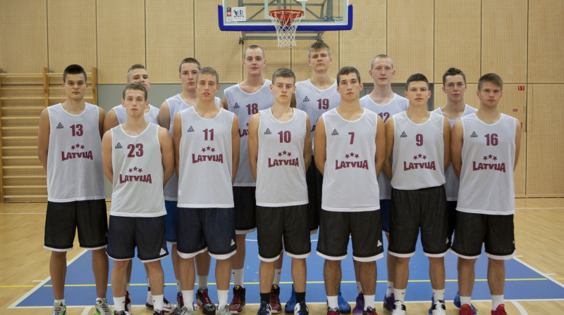 U18 izlase: otrā vieta Baltijas kausa izcīņā.
Foto: basket.lv