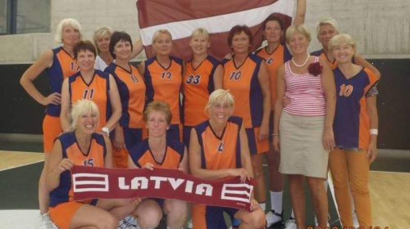 Pagājušajā gadā Latvijas sieviešu izlase vecumu grupā 50+ EČ ierindojās ceturtajā vietā. Foto: No personīgā arhīva