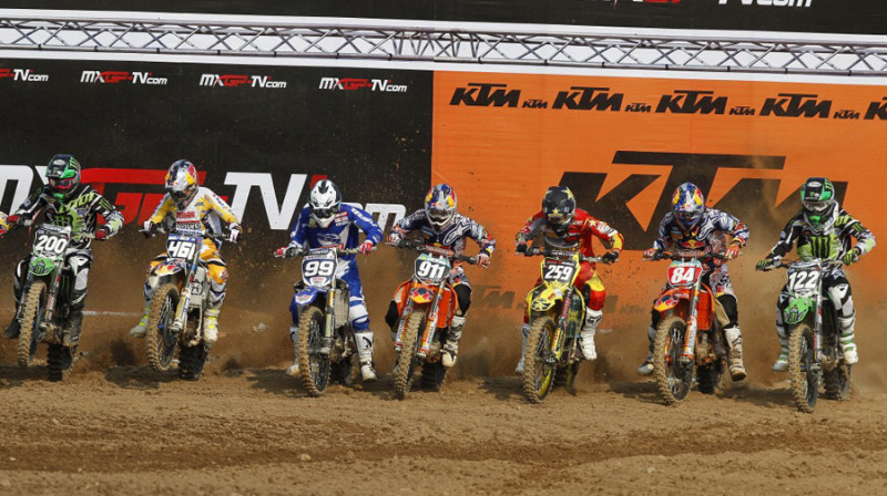 MX2 klases starts
Foto:Ray Archer