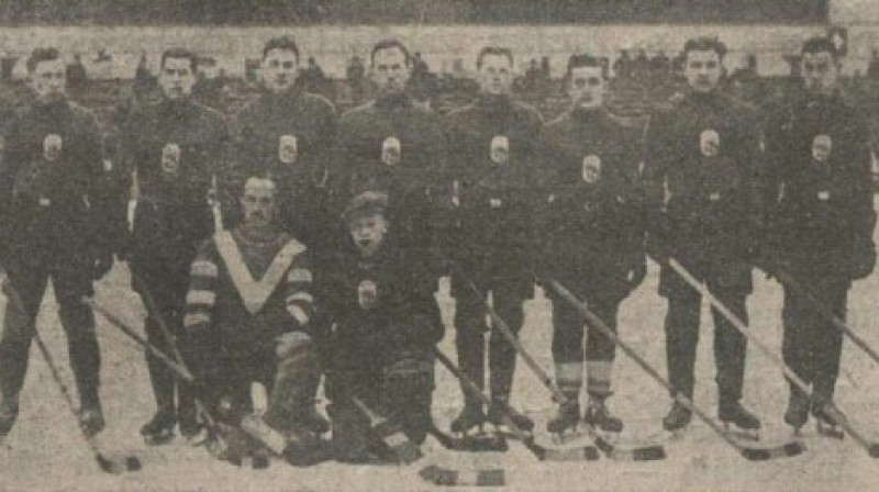 Latvijas izlase pasaules čempionātā Prāgā, 1933.g. februārī. Foto: Stadions, 1933.g. 23.febr.